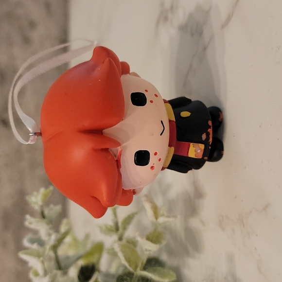 Hallmark Christmas Ornament Harry Potter Ron Weasley - Picture 2 of 6